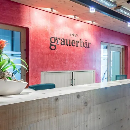 Grauer Bar Hotell