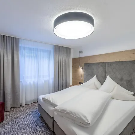 Hotel Grauer Bar Solden