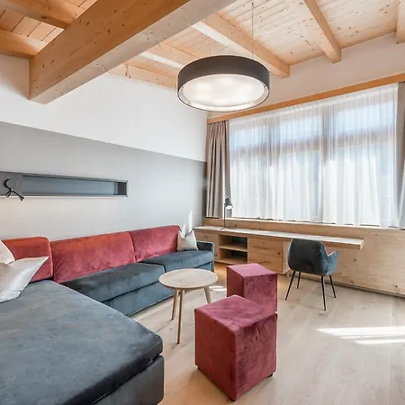 Grauer Bar Hotel