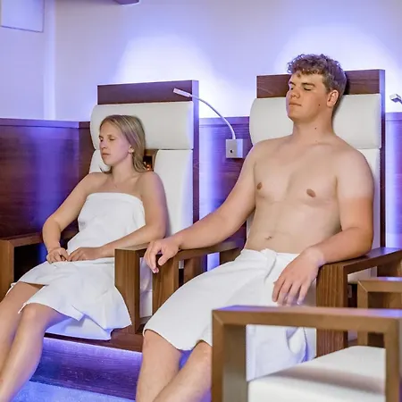 Hotel Grauer Bär 4*