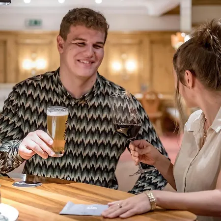 Grauer Bär Hotel 4*