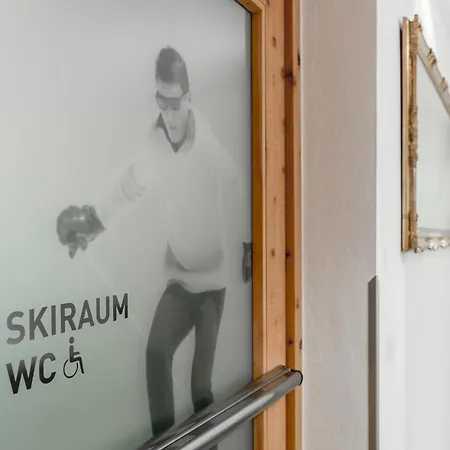 Grauer Bär Sölden
